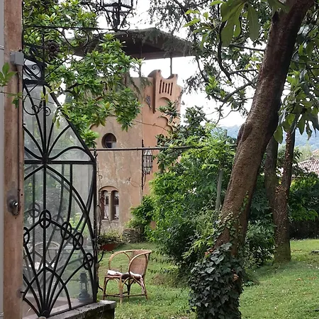 Appartement Monolocale In Villino Liberty
